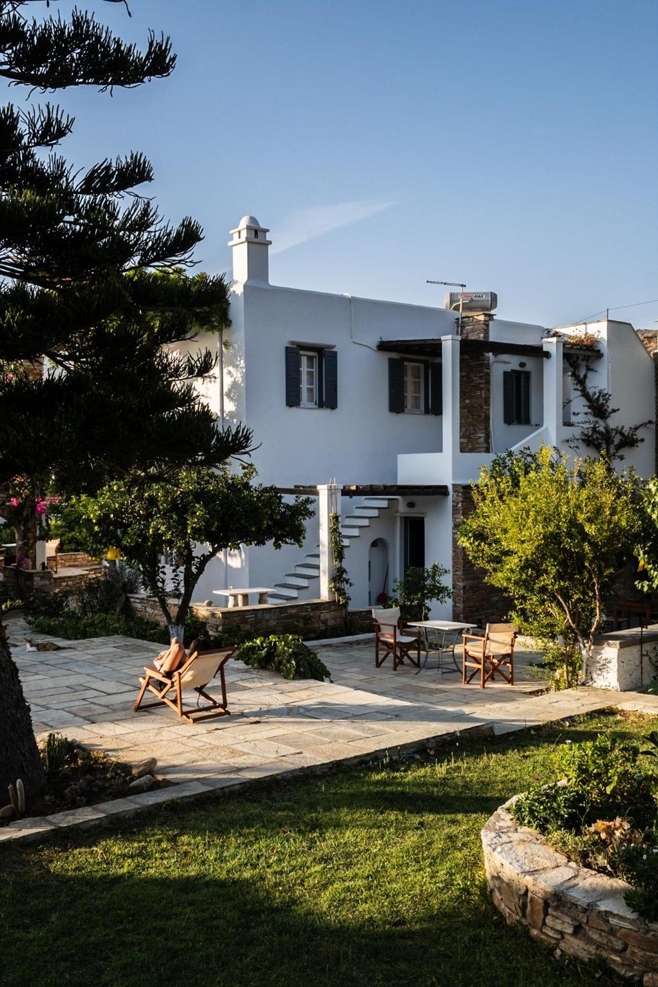 Romano Garden House - Land Tales Agios Romanos Exteriér fotografie